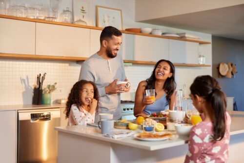 Familia acompañando a un paciente bariátrico